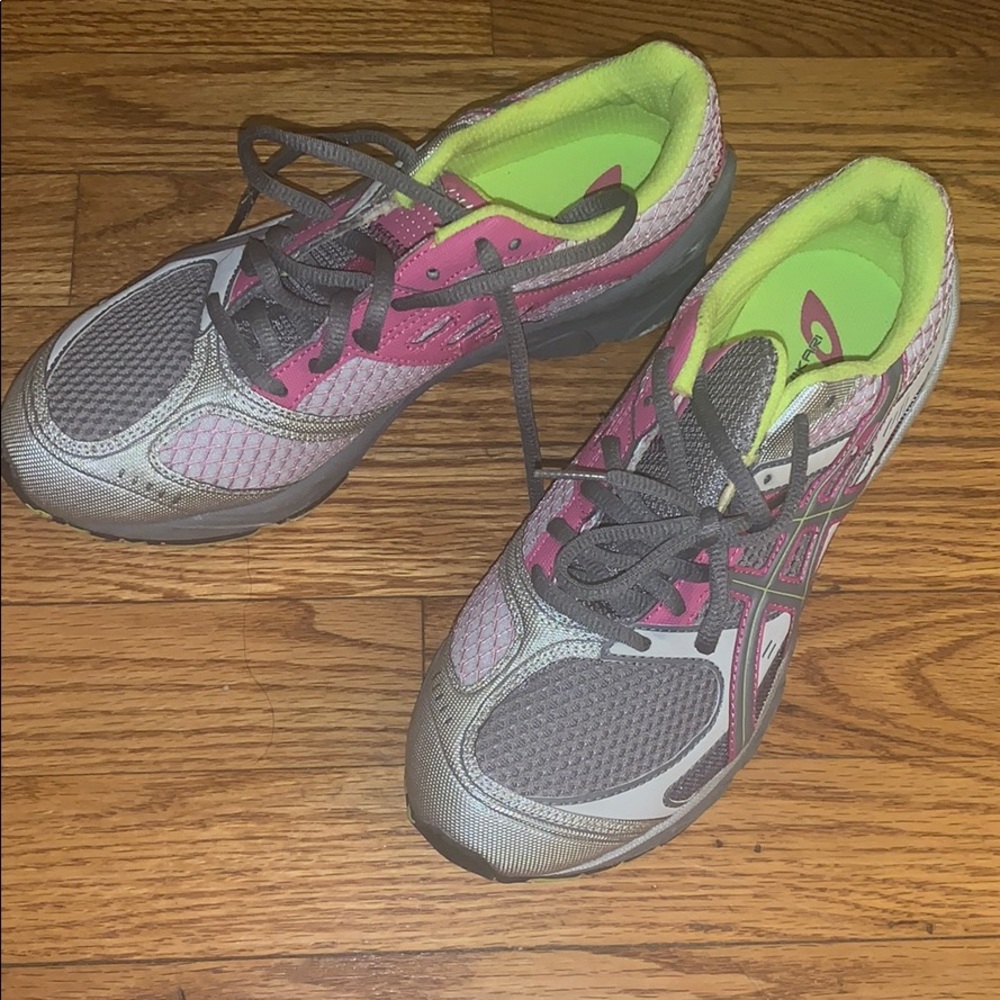 Women’s ASICS running shoes
